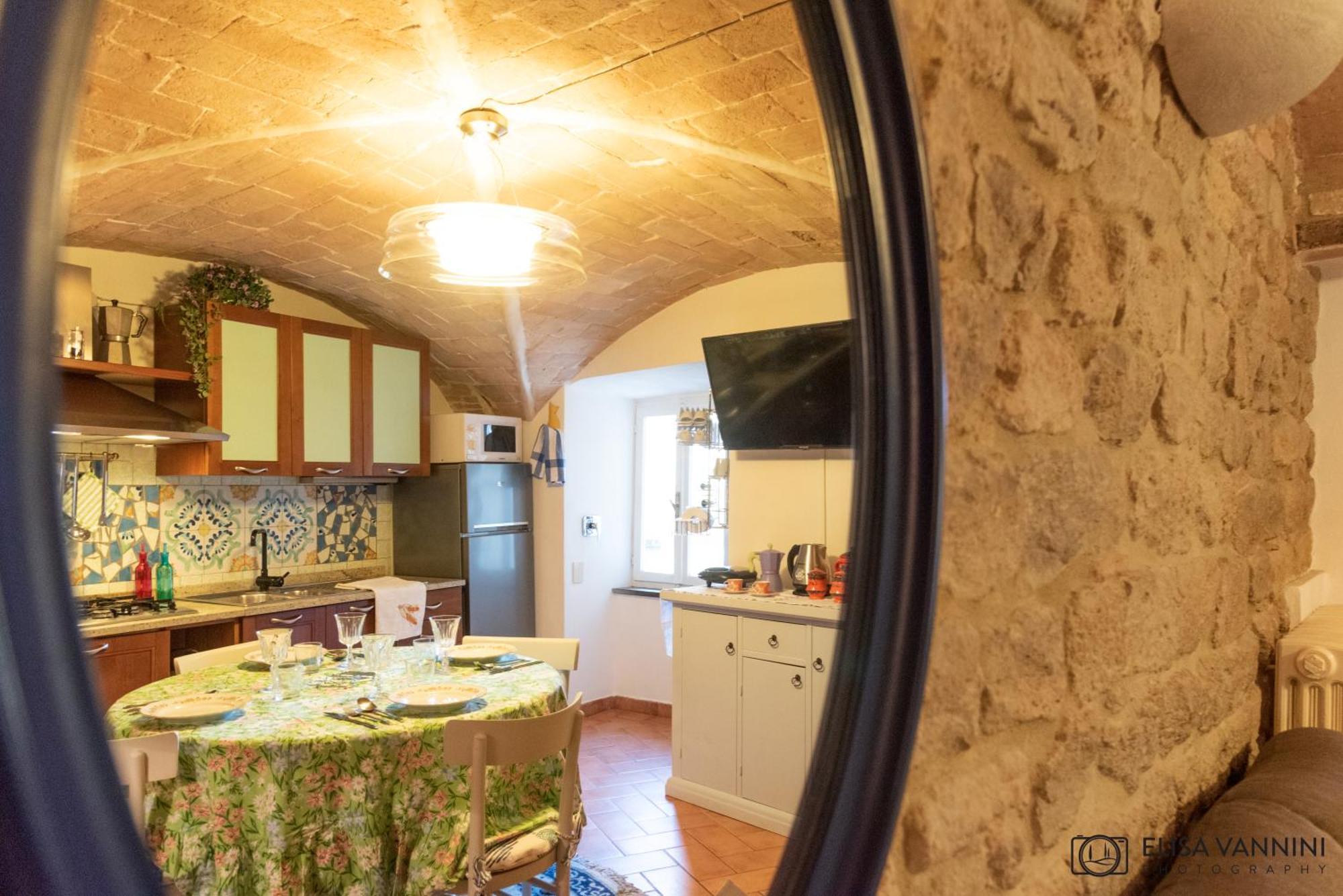 A Casa Di Rache & Bea Apartment Volterra Bagian luar foto